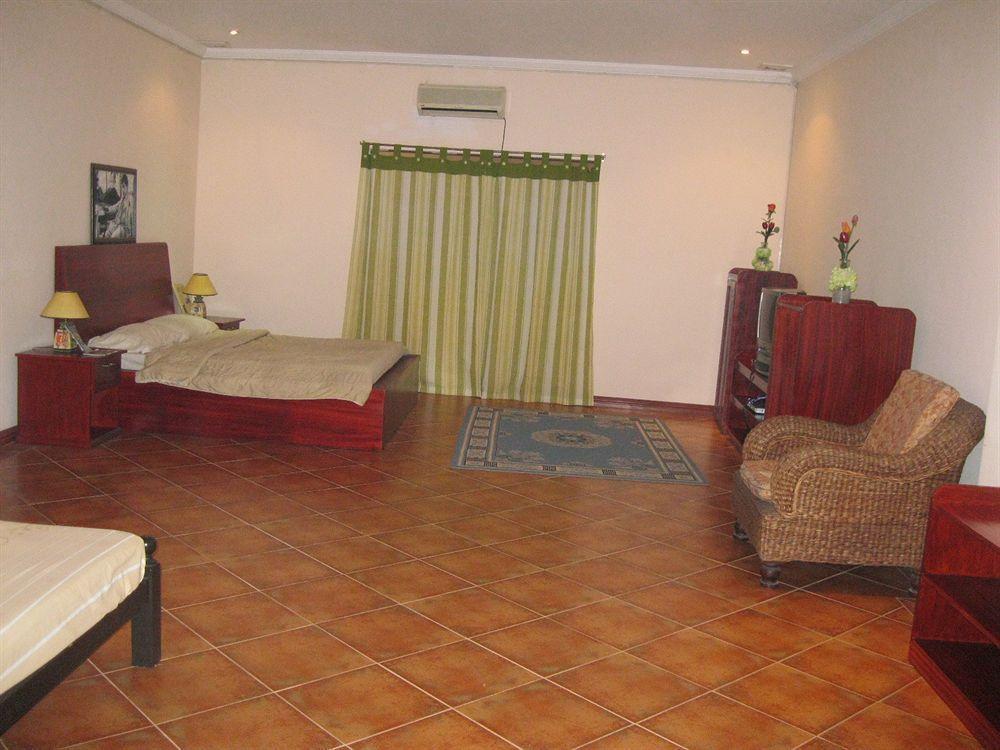 Red Tulip Hotel Angeles Luaran gambar